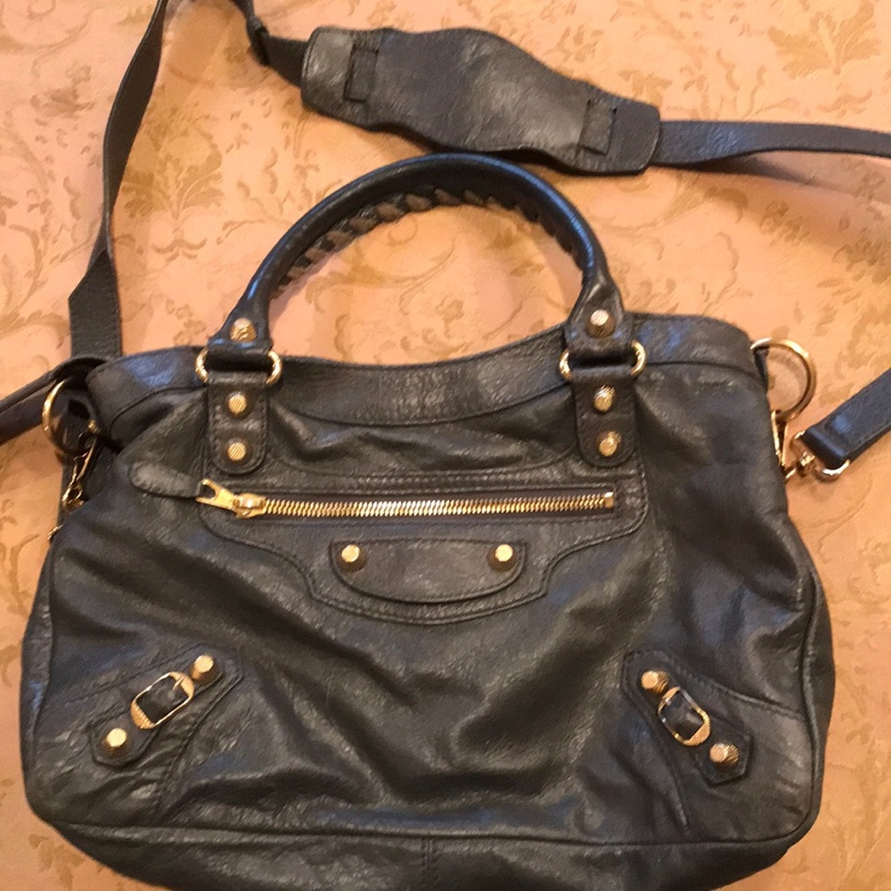 Balenciaga grey cross over bag
